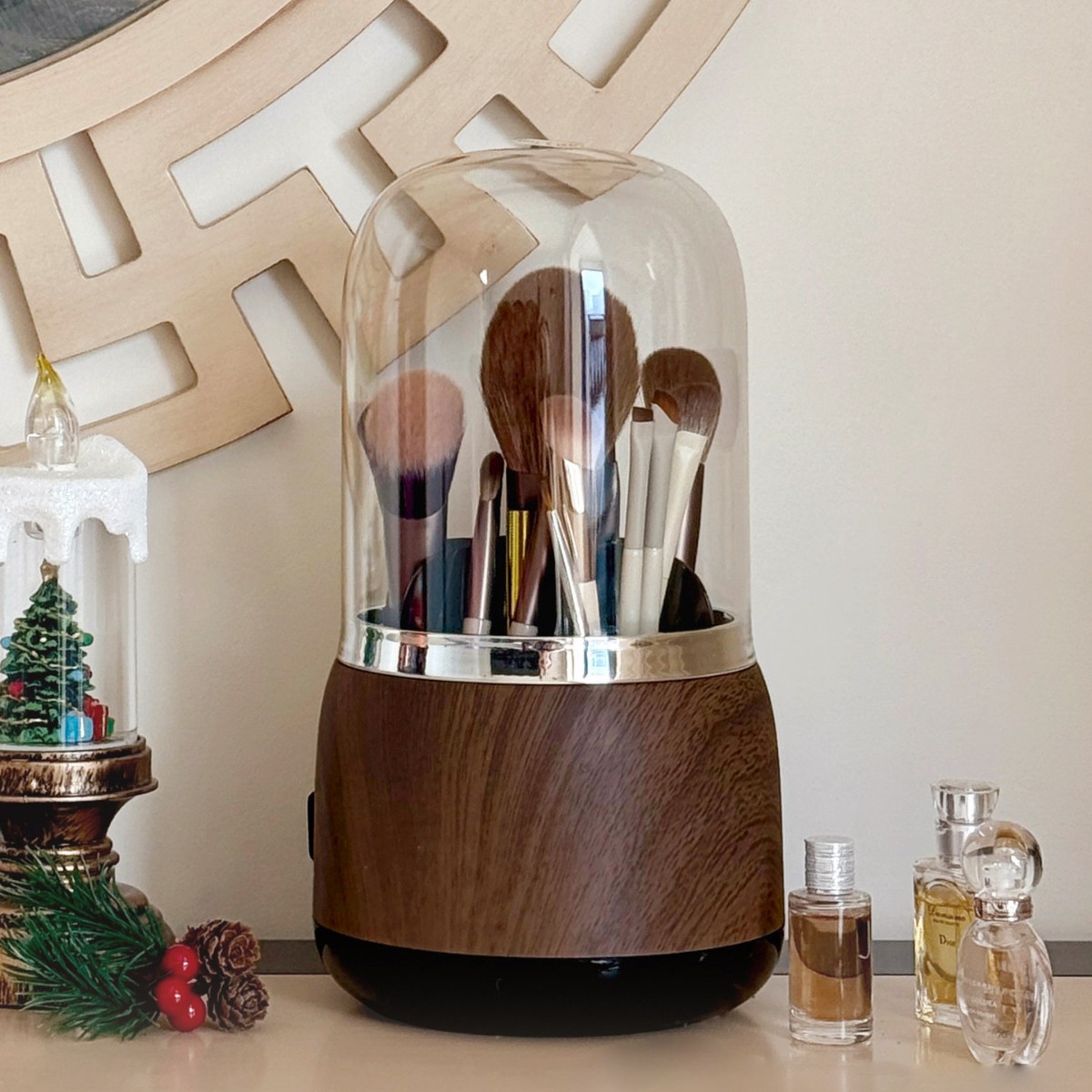 세련된 디자인의 화장품 브러시 보관함, 데스크탑용, 먼 - Luxury Skincare And Makeup Brands 리뷰 및 가격